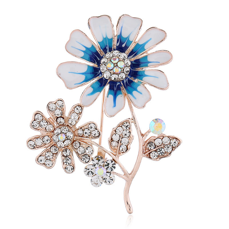 Rhinestone Adorned Gold-Tone Daisy Flower Brooch