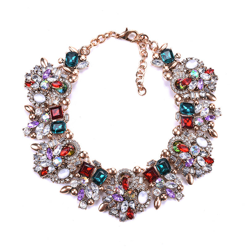 Retro Exaggerated Full Rhinestone Necklace