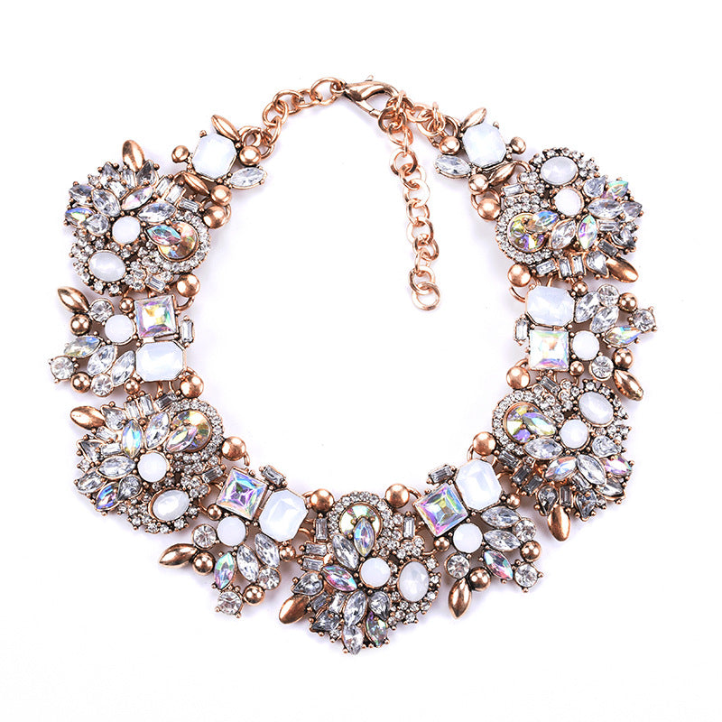 Retro Exaggerated Full Rhinestone Necklace