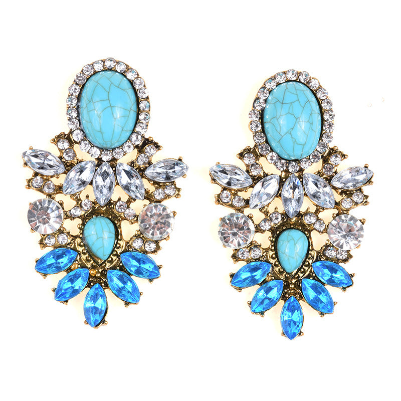 Woman's Vintage Style Exaggerated Rhinestone Earrings 