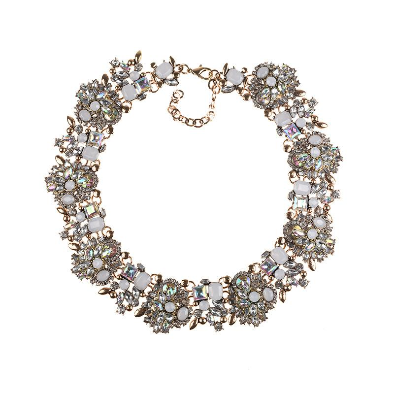 Vintage Style Exaggerated Full Rhinestone Necklace